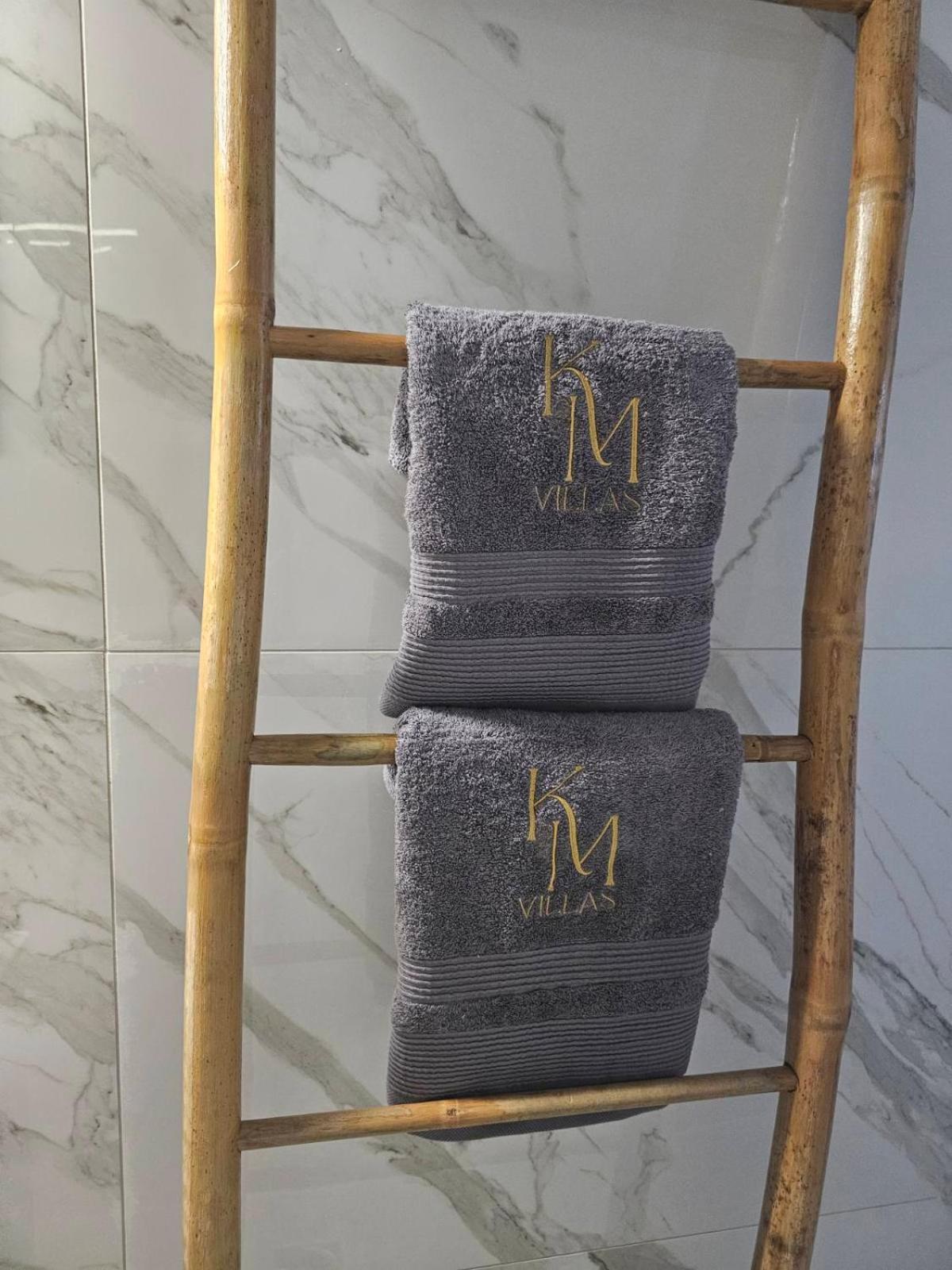 K&M Villas Nea Kallikrateia 外观 照片